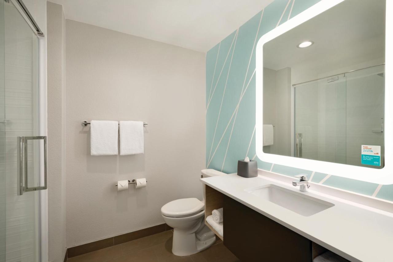 Avid Hotel - Ft Lauderdale Airport - Cruise By Ihg Dania Beach Εξωτερικό φωτογραφία